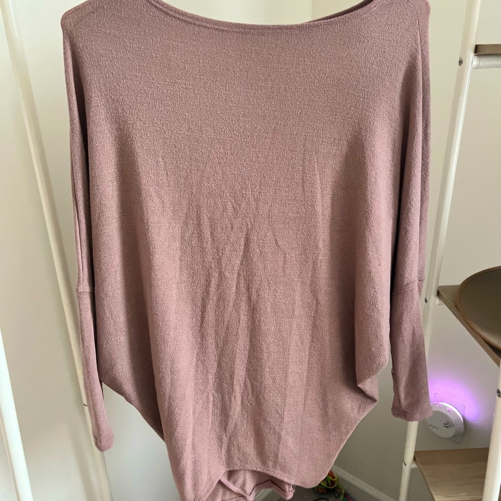 Never worn Lulus basic